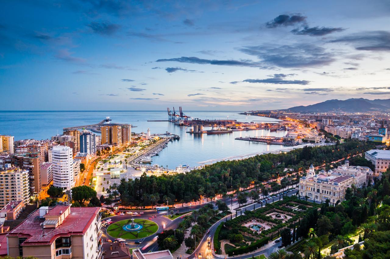 Amazing Apartments Malaga Center エクステリア 写真