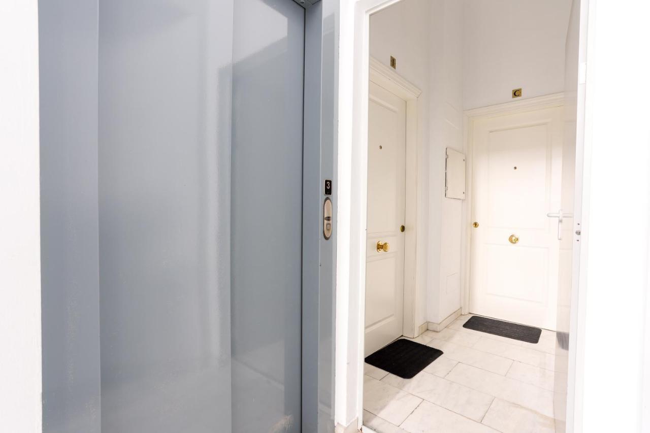 Amazing Apartments Malaga Center エクステリア 写真